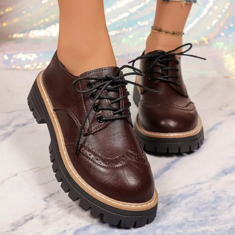 Women Classic Platform Oxford  - Drone Camera Stabilized 评论和价格